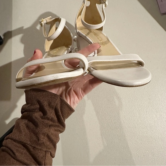 Stuart Weitzman Simple Pearls Block Heel Sandals in White Size 8.5 - Picture 11 of 12